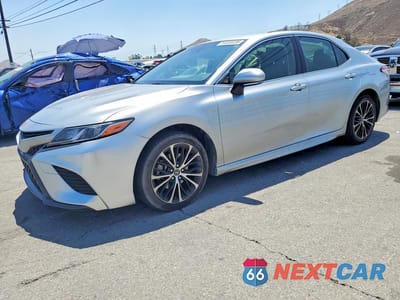 2018 TOYOTA CAMRY SE JTNB11HK8J3047385 - główne zdjęcie licytacji z USA - miniatura