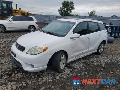 2005 TOYOTA COROLLA MATRIX XR 2T1KR32E15C500576 - główne zdjęcie licytacji z USA - miniatura