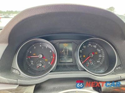 Zdjęcie 9 z 12 samochodu: 2018 VOLKSWAGEN PASSAT SE VIN:1VWBA7A39JC024723 - miniatura