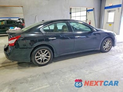 Trzecie zdjęcie samochodu z tyłu: 2011 NISSAN MAXIMA 3.5 S VIN:1N4AA5AP8BC866529 - miniatura