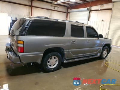 Trzecie zdjęcie samochodu z tyłu: 2006 GMC YUKON XL DENALI VIN:1GKFK66U66J140708 - miniatura