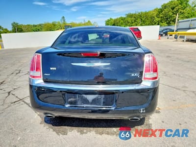 Zdjęcie 6 z 12 samochodu: 2013 CHRYSLER 300C LUXURY VIN:2C3CCAST3DH519549 - miniatura