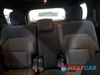 Zdjęcie 10 z 13 samochodu: 2017 FORD EXPLORER XLT VIN:1FM5K8D88HGB38446 - miniatura
