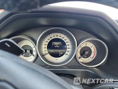 Zdjęcie 9 z 12 samochodu: 2016 MERCEDES-BENZ E 250 BLUETEC VIN:WDDHF9HB4GB188845 - miniatura