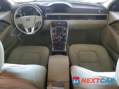 Zdjęcie 8 z 12 samochodu: 2016 VOLVO XC70 T5 PREMIER VIN:YV440MBK6G1252490 - miniatura