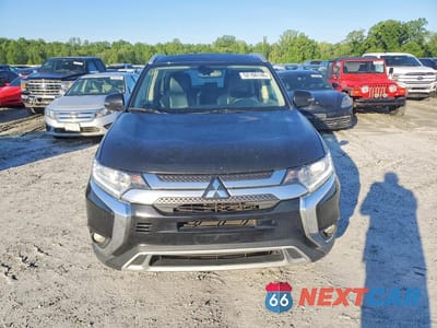 Piąte zdjęcie samochodu w środku: 2019 MITSUBISHI OUTLANDER SE VIN:JA4AD3A37KZ035968 - miniatura