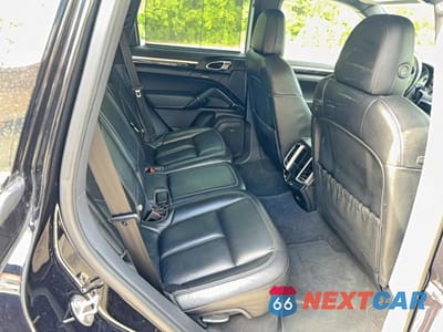 Zdjęcie 6 z 10 samochodu: 2016 PORSCHE CAYENNE SE HYBRID VIN:WP1AE2A29GLA17811 - miniatura