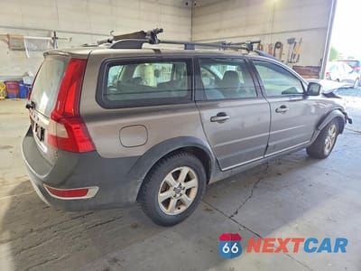 Trzecie zdjęcie samochodu z tyłu: 2008 VOLVO XC70 VIN:YV4BZ982381019539 - miniatura