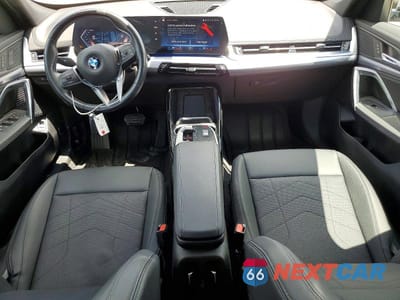 Zdjęcie 8 z 13 samochodu: 2023 BMW X1 VIN:WBX73EF08P5W11744 - miniatura