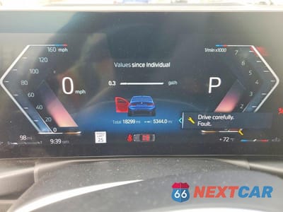 Zdjęcie 9 z 12 samochodu: 2024 BMW 330XI VIN:3MW89FF04R8E22100 - miniatura