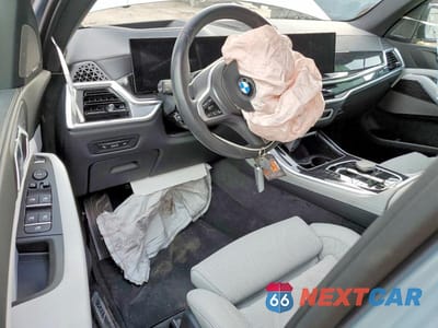 Zdjęcie 8 z 13 samochodu: 2025 BMW X5 XDRIVE40I VIN:5UX23EU09S9X79502 - miniatura