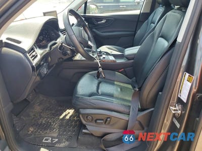Zdjęcie 7 z 12 samochodu: 2019 AUDI Q7 PREMIUM PLUS VIN:WA1LAAF75KD003602 - miniatura