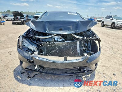 Piąte zdjęcie samochodu w środku: 2017 MERCEDES-BENZ CLA 250 VIN:WDDSJ4EB5HN429999 - miniatura