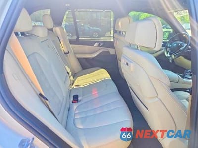 Zdjęcie 10 z 12 samochodu: 2019 BMW X5 XDRIVE40I VIN:5UXCR6C57KLL53946 - miniatura