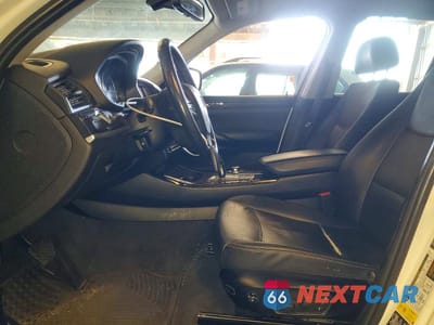 Zdjęcie 7 z 13 samochodu: 2012 BMW X3 XDRIVE28I VIN:5UXWX5C50CL724587 - miniatura