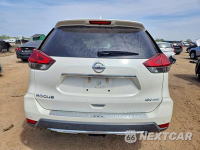 Zdjęcie 6 z 12 samochodu: 2020 NISSAN ROGUE SV VIN:5N1AT2MV2LC737664 - miniatura