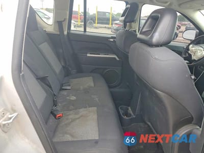 Zdjęcie 11 z 13 samochodu: 2008 JEEP COMPASS SPORT VIN:1J8FT47058D783358 - miniatura