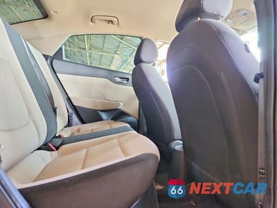 Zdjęcie 10 z 12 samochodu: 2022 HYUNDAI ACCENT SE VIN:3KPC24A64NE158289 - miniatura
