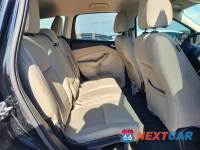 Zdjęcie 11 z 13 samochodu: 2017 FORD ESCAPE SE VIN:1FMCU0GD7HUA09644 - miniatura