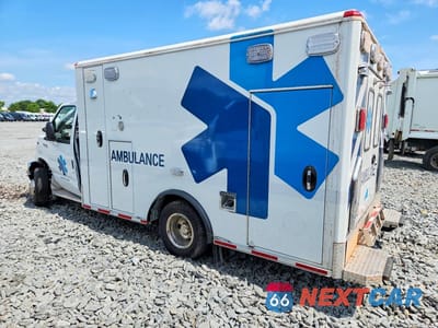 Drugie zdjęcie samochodu z przodu: 2026 FORD ECONOLINE - AMBULANCE VIN:1FDWE3FN7TDD02538 - miniatura