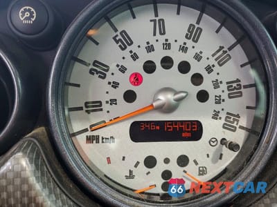 Zdjęcie 9 z 12 samochodu: 2006 MINI COOPER VIN:WMWRC33536TK71324 - miniatura