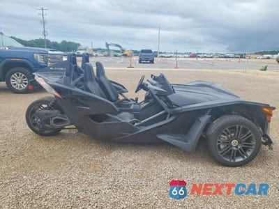 2017 POLARIS SLINGSHOT 57XAASFA3H8120506 - główne zdjęcie licytacji z USA - miniatura