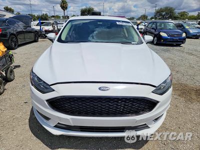 Piąte zdjęcie samochodu w środku: 2017 FORD FUSION SE HYBRID VIN:3FA6P0LU8HR386625 - miniatura