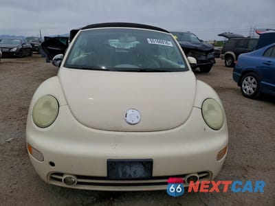 Piąte zdjęcie samochodu w środku: 2005 VOLKSWAGEN NEW BEETLE GLS VIN:3VWCD31Y85M362182 - miniatura