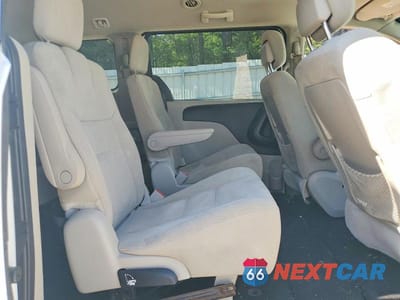 Zdjęcie 11 z 13 samochodu: 2014 DODGE GRAND CARAVAN SE VIN:2C4RDGBG1ER452535 - miniatura