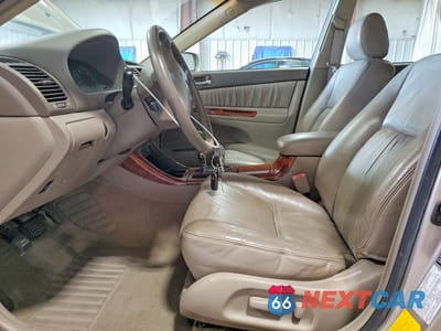 Zdjęcie 7 z 13 samochodu: 2003 TOYOTA CAMRY XLE V6 VIN:JTDBF30K730151318 - miniatura