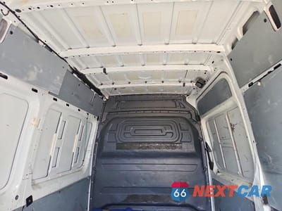 Zdjęcie 10 z 14 samochodu: 2019 MERCEDES-BENZ SPRINTER 2500 VIN:WD3PF0CDXKT010946 - miniatura