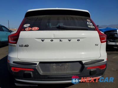 Zdjęcie 6 z 13 samochodu: 2020 VOLVO XC40 T4 MOMENTUM VIN:YV4AC2HK6L2291252 - miniatura