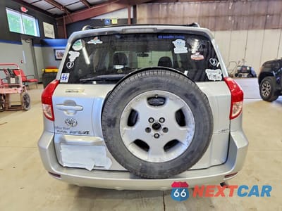 Zdjęcie 6 z 13 samochodu: 2007 TOYOTA RAV4 LIMITED VIN:JTMBK31V375014938 - miniatura