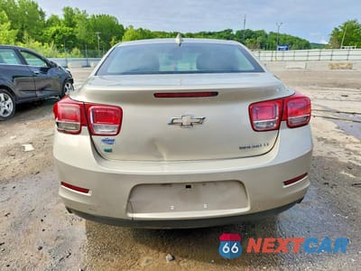 Zdjęcie 6 z 12 samochodu: 2016 CHEVROLET MALIBU LIMITED LT VIN:1G11C5SA1GF121814 - miniatura