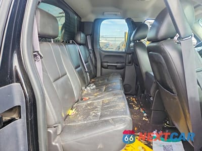 Zdjęcie 11 z 13 samochodu: 2011 CHEVROLET SILVERADO K3500 LT VIN:1GC5K0C84BZ356984 - miniatura