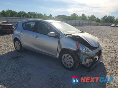 Czwarte zdjęcie samochodu z boku: 2016 TOYOTA PRIUS C ONE VIN:JTDKDTB30G1119466 - miniatura