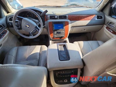 Zdjęcie 8 z 13 samochodu: 2007 CHEVROLET SUBURBAN K1500 VIN:1GNFK16337J202077 - miniatura