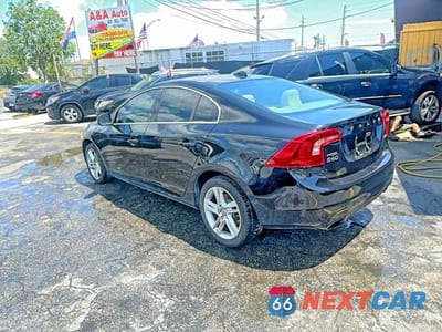 Trzecie zdjęcie samochodu z tyłu: 2015 VOLVO S60 PREMIER VIN:YV140MFB7F2317038 - miniatura