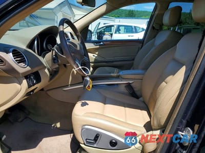 Zdjęcie 7 z 13 samochodu: 2009 MERCEDES-BENZ ML 350 VIN:4JGBB86E89A512371 - miniatura