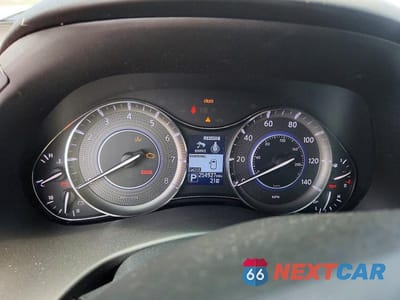 Zdjęcie 9 z 14 samochodu: 2015 INFINITI QX80 BASE VIN:JN8AZ2NF2F9571999 - miniatura