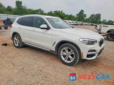 Czwarte zdjęcie samochodu z boku: 2020 BMW X3 SDRIVE30I VIN:5UXTY3C06LLE55460 - miniatura