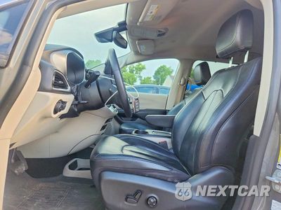 Zdjęcie 7 z 13 samochodu: 2022 CHRYSLER PACIFICA TOURING L VIN:2C4RC1BG1NR181993 - miniatura