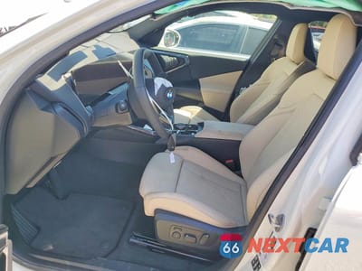 Zdjęcie 7 z 13 samochodu: 2025 BMW X3 30 XDRIVE VIN:5UX53GP01S9029161 - miniatura