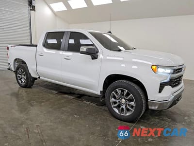 Czwarte zdjęcie samochodu z boku: 2025 CHEVROLET SILVERADO K1500 LT-L VIN:1GCPKKEKXSZ310623 - miniatura