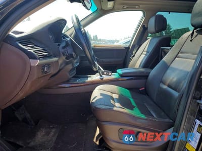 Zdjęcie 7 z 13 samochodu: 2011 BMW X5 XDRIVE50I VIN:5UXZV8C5XBL421027 - miniatura