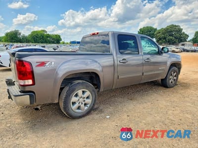 Trzecie zdjęcie samochodu z tyłu: 2013 GMC SIERRA K1500 SLT VIN:3GTP2WE7XDG219468 - miniatura
