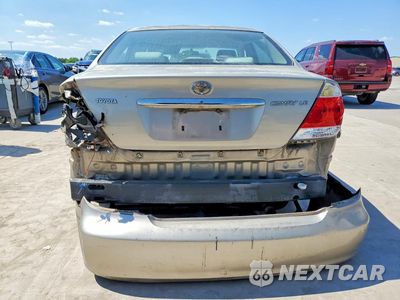 Zdjęcie 11 z 22 samochodu: 2005 TOYOTA CAMRY LE VIN:4T1BE32K75U386048 - miniatura