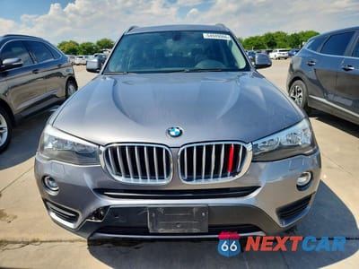 Piąte zdjęcie samochodu w środku: 2015 BMW X3 XDRIVE28I VIN:5UXWX9C51F0D54976 - miniatura