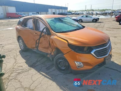 Czwarte zdjęcie samochodu z boku: 2018 CHEVROLET EQUINOX LS VIN:2GNAXREV3J6186397 - miniatura