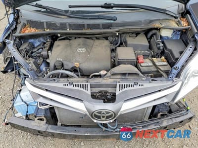 Zdjęcie 12 z 13 samochodu: 2020 TOYOTA SIENNA XLE 7-PASSENGER VIN:5TDDZ3DC6LS242788 - miniatura